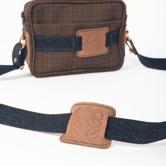 Loewe Brown Houndstooth-Canvas Leather-Trim Shoulder Bag - Picture 7 of 11